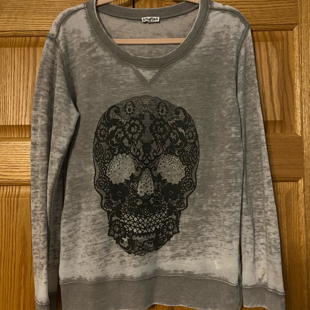 Express Gray Sweatshirt with Skull Graphic